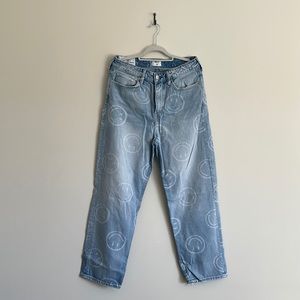 H&M Relaxed fit jeans size 29